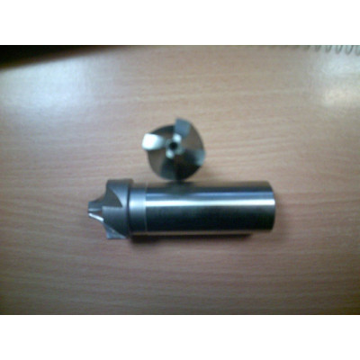 Negyedkörmaró d10.0x  8 z2 R2 HSS